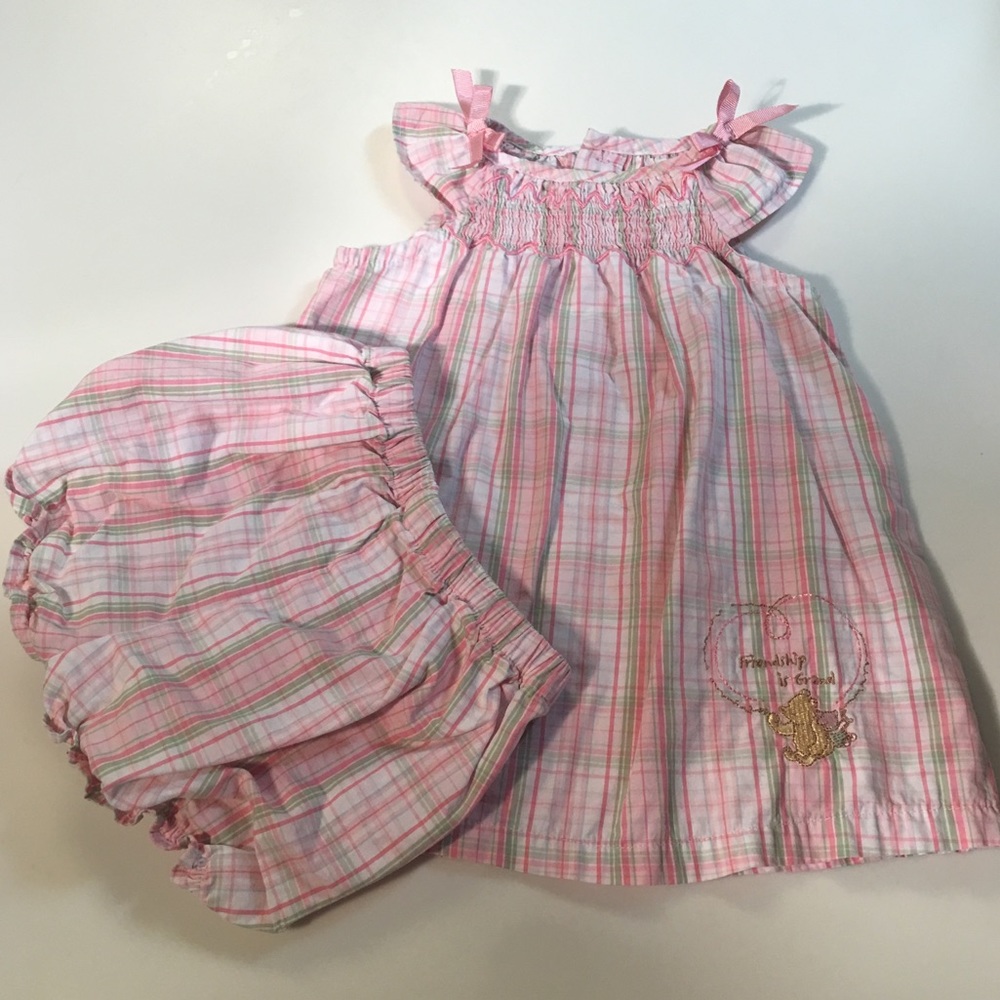 Disney Classic Pooh, Size 6-9 months